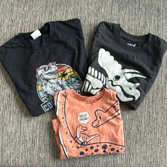DINO TEES - Picture 1 of 4
